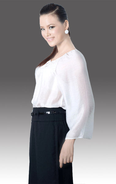TP.HCM-BCBG-Áo kiểu mỏng tay dài ngực móc ren cách tân
