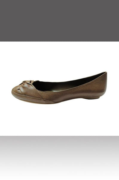 Hà Nội-BCBG-Giày búp bê mũi tròn, 2 viền da lớn bắt chéo qua tạo thành nơ-Nâu