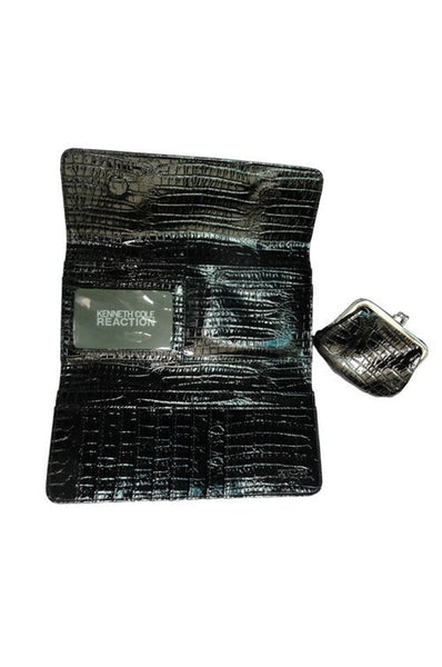 Kenneth Cole-Bóp cầm tay nắp gập 2 nút nam châm, gân da cá sấu