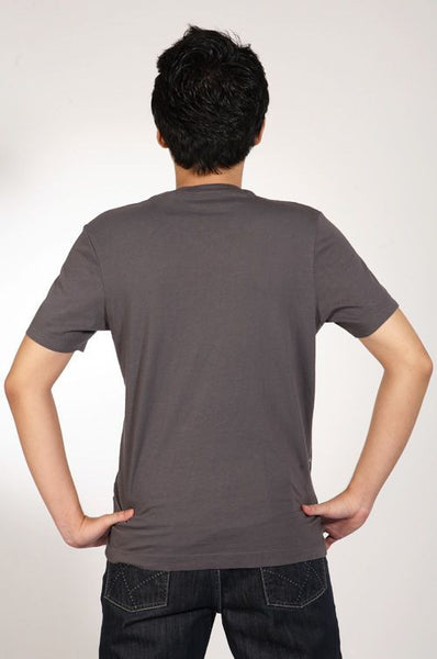 Guess-Áo thun cổ tròn, ngắn tay, thân trước in nhiều họa tiết